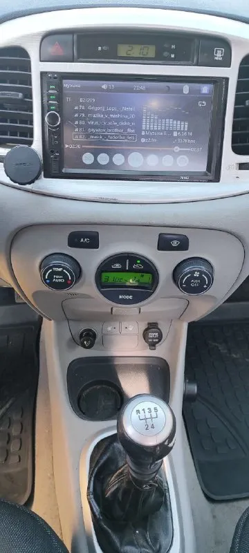 Продам hyundai accent 2006 г. в. мотор 1,6. второй хозяин. пробег: 185.000 тыс. 4 стеклоподъёмника, подогревы передних сидений, боковых зеркал, заднего стекла. электро регулировка зеркал. противотуманные фары. климат контроль. блокировка коробки передач и секретка. цена 630 тыс. руб. +79494966500 - фотография - 6