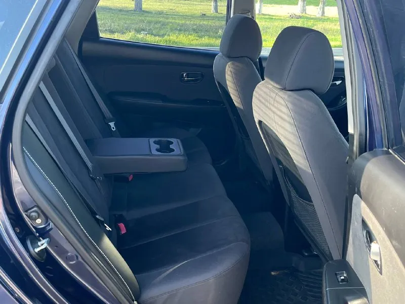 В продаже hyundai elantra 2010г. в. 1.6 автомат! пробег 191 000км автомобиль в отличном состоянии как внешне, так и технически! двигатель не стучит и не дымит, расхода масла нет! автомат переключает плавно, без рывков и пинков! кондиционер и печка исправно работают! два комплекта резины зима/лето! сигнализация с автозапуском! цена 770 000₽ 89895209160 - фотография - 6