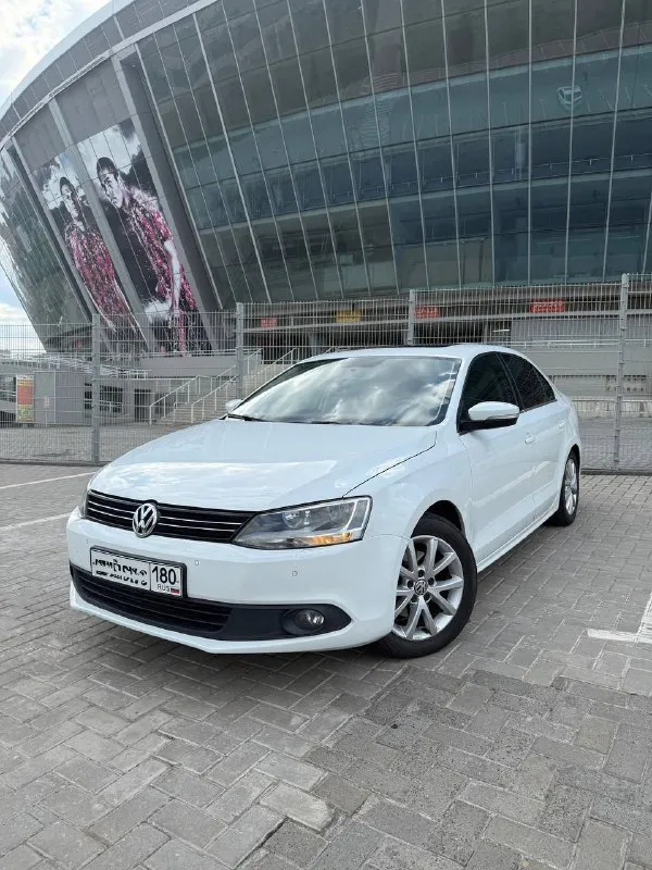 Продам volkswagen jetta vi год выпуска: 2014 коробка: автомат (aisin) двигатель: 1.8 пробег: 130 тыс... - фотография