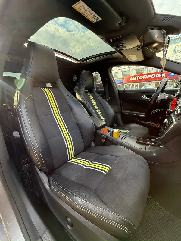 Продажа в днр продается mercedes-benz cla 250 автомобиль от собственника! отличный выбор для тех, кто ценит динамику и немецкое качество. основные характеристики: -двигатель: 2.0 л, 211 л. с. - коробка передач: 7-ступенчатый автомат - пробег: 150 000 - год выпуска: 2013 - комплектация: кожа, мультимедийная система (хаман/ кардон), камеры и заводской ксенон в фарах, климат-контроль и многое другое. особенности: - только оригинальные запчасти. - сервисная история, своевременное обслуживание. - комплектация amg автомобиль находится в донецке. цена: 1 800 000 звоните или пишите за доп информацией +7 (949) 713-00-13 📞 звоните: +7(949)7130013 - фотография - 6
