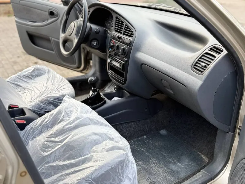 Новый ланос 2011 год 1.5 se пробег 17.850км кондиционер гидроусилитель стеклоподъемники куплен новым в г. донецк в салоне все сервисные книги есть цена до нового года 485.000р +79494143810 донецк - фотография - 3