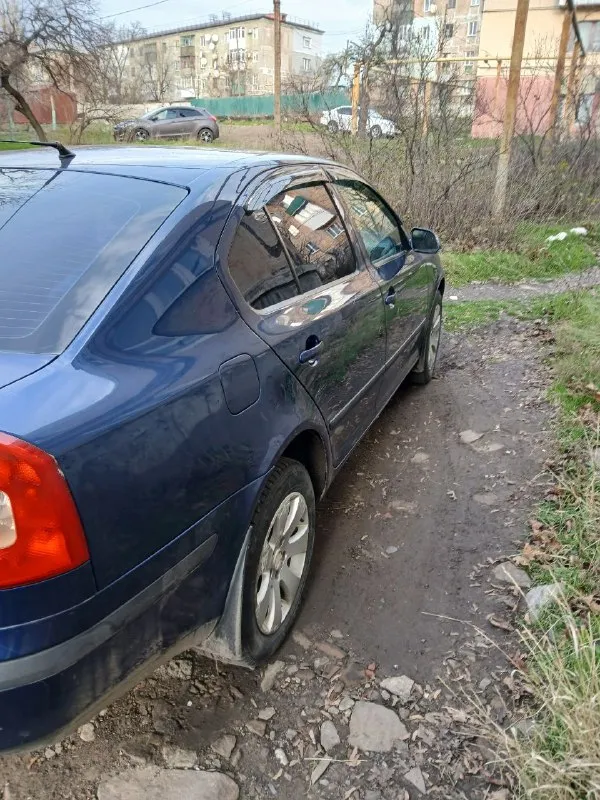 Продам skoda octavia a5,2004 года, бензин 2,0 литра, кпп механика 7 скоростей,750 тыс. ₽, +79493655820 - фотография - 3
