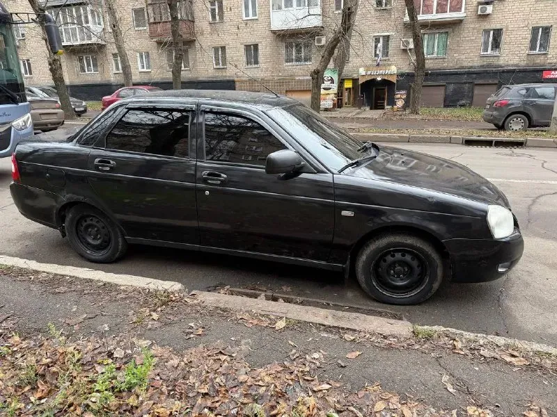 Ваз 217030 ваз приора год выпуска 2011 бензин/газ вписан в птс 16 клап двигатель имеется система кондиционера цена : 350 т. р по остальным вопросам обращаться по телефону : +79497429501 телеграмм : +79155209416 📞 звоните: +7(949)7429501 - фотография - 4