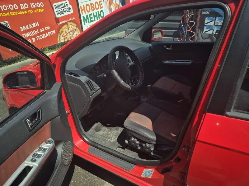 Продам гетса, 2007 год, пробег 199тыс км покупал в автосалоны, 👑👑👑👑👑👑👑👑👑👑 ☑️ один хозяин за все время эксплуатации, мотор 1.4 мкпп, кондиционер рабочий все работает, все вопросы по телефону +7-949-494-72-11, 👝цена 480000 рублей. ▶️смотреть больше фото◀️ 📞 звоните: +7(949)4947211 - фотография - 10