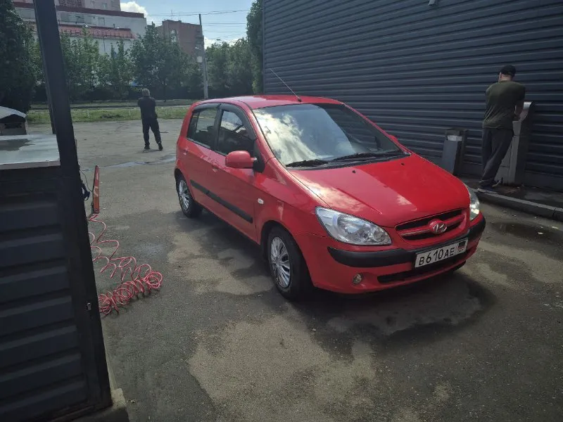 Продам гетса, 2007 год, пробег 199тыс км покупал в автосалоны, 👑👑👑👑👑👑👑👑👑👑 ☑️ один хозяин за все время эксплуатации, мотор 1.4 мкпп, кондиционер рабочий все работает, все вопросы по телефону +7-949-494-72-11, 👝цена 480000 рублей. ▶️смотреть больше фото◀️ 📞 звоните: +7(949)4947211 - фотография - 2