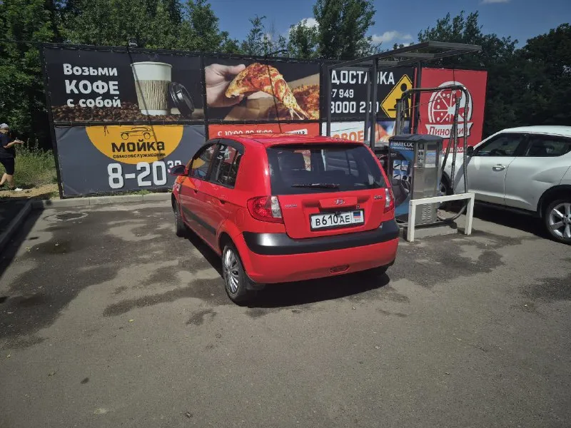 Продам гетса, 2007 год, пробег 199тыс км покупал в автосалоны, 👑👑👑👑👑👑👑👑👑👑 ☑️ один хозяин за все время эксплуатации, мотор 1.4 мкпп, кондиционер рабочий все работает, все вопросы по телефону +7-949-494-72-11, 👝цена 480000 рублей. ▶️смотреть больше фото◀️ 📞 звоните: +7(949)4947211 - фотография - 3