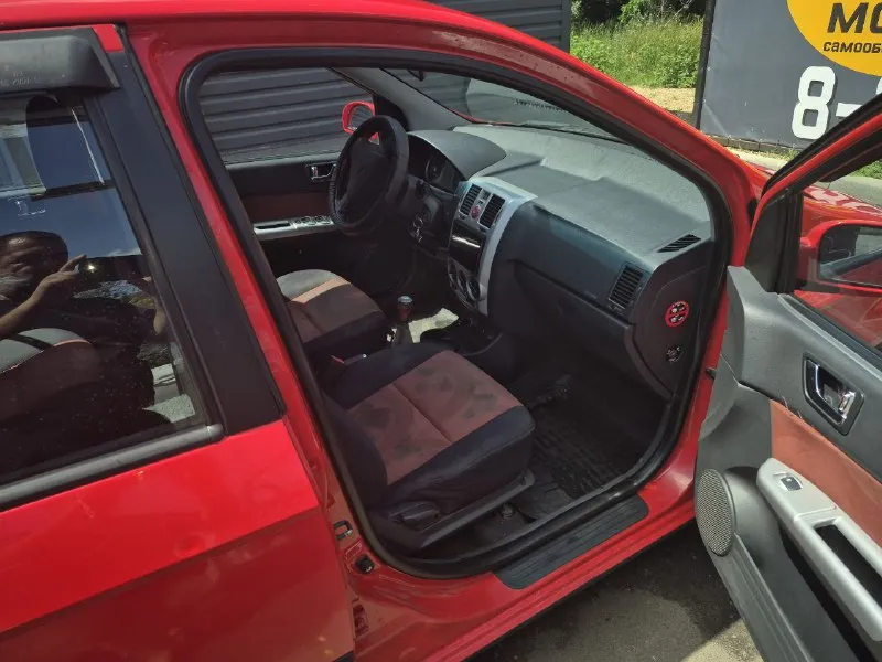 Продам гетса, 2007 год, пробег 199тыс км покупал в автосалоны, 👑👑👑👑👑👑👑👑👑👑 ☑️ один хозяин за все время эксплуатации, мотор 1.4 мкпп, кондиционер рабочий все работает, все вопросы по телефону +7-949-494-72-11, 👝цена 480000 рублей. ▶️смотреть больше фото◀️ 📞 звоните: +7(949)4947211 - фотография - 9