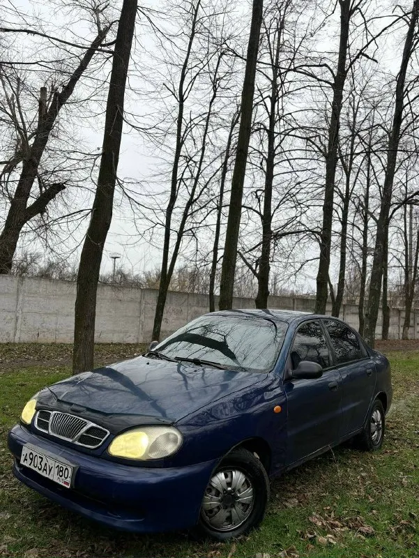 Продам ланос шеснарь 200000 руб едет очень хорошо ходовая в порядки менялась, колеса зимка шипованные комплект гур кондей 2 подушки безопасности стеклоподъемники обогрев заднего стекла музыка электроригулер фар, газ в писан нужно подключить, есть моменты по кузову торг +79498515491 обмен доки в полном порядки, центральный замок 📞 звоните: +7(949)8515491 - фотография - 2