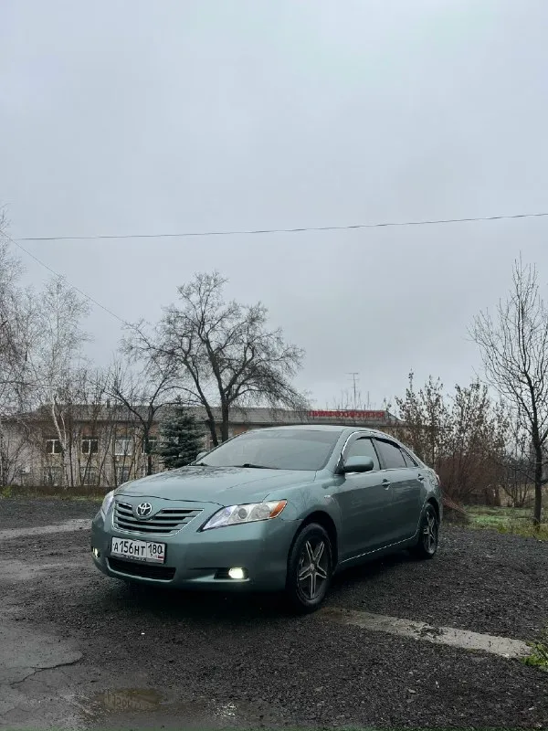✅продам toyota camry 40. год выпуска 2006. двигатель 2.4 на механике, очень надёжное сочетание! машина в хорошем состоянии! последние 9 лет в одних руках была! стоит хорошая музыка (саб буфер, усилители тд. ) ✅по комплектации(ел. зеркала, подогревы сидений, датчики света, дождя, климат контроль, парктроники, камера заднего вида) и др. по кузову рыжиков ржавчины нечего такого нет! двигатель без нариканий работает тихо, не дымит, масло не расходует. документы в полном порядке! 🚀цена 865тыс. торг. +79494501581 находиться г. харцызск езжу каждый день, если нужно могу пригнать ! 📞 звоните: +7(949)4501581 - фотография - 6