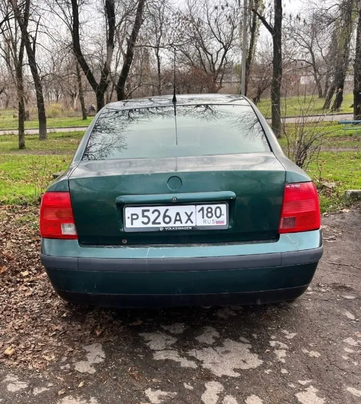 Срочно!!210000₽продам пассат в5.2000 г. в. полный привод мотор 2.3 (чугунный блок)работает ровно. тихо. масло не ест коробка механика. работает хорошо ходовая очень мягкая кузов видно на фото(полез лак)а так весь ровный и не гнилой так как оцинкованный. но машинкой надо позаниматься звоните все расскажу. осмотр донецк абакумова с документами порядок. цена 210000₽ +79498506757 +79493750694 📞 звоните: +7(949)8506757 - фотография - 1