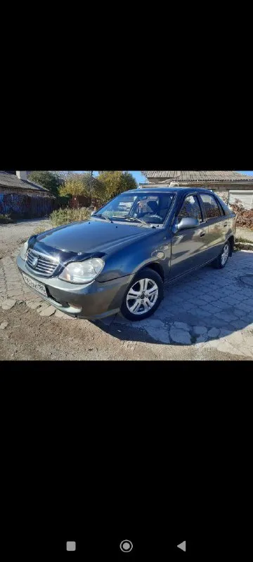 Продам geely ск 2 (авто местное), 2013 г, пробег 130т, владею более 2 лет, стоит 2 дин магнитола, си... - фотография
