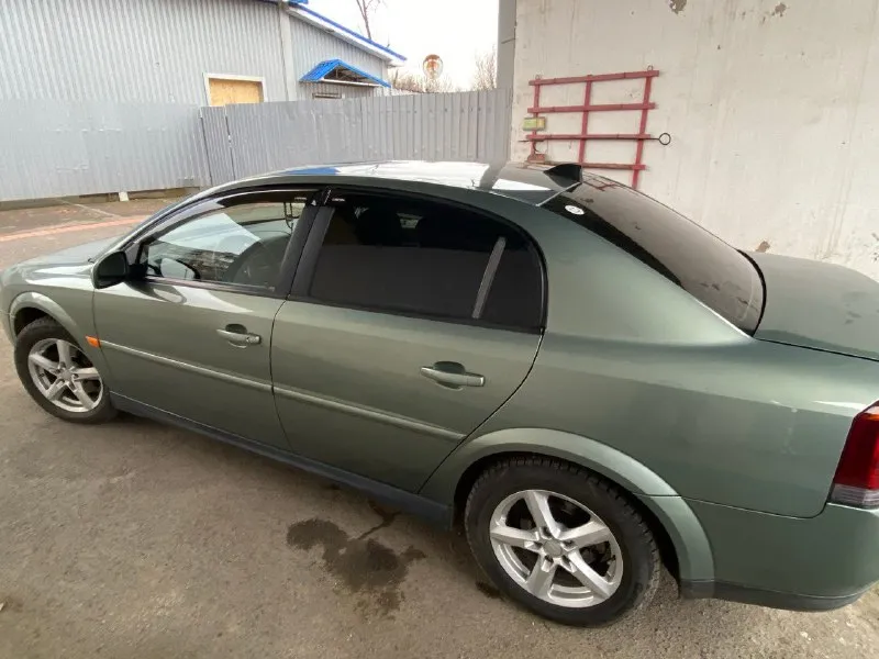 Opel vectra c 2003 год пробег 241 тыс. км объем двигателя 1,8 бензин цена 600тыс. рублей +7(949)-703... - фотография