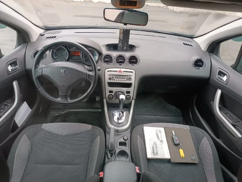 Цена 540.000тыс. руб торг!!! продом peugeot 308 год 2010 мотор 1.6 бензин акпп- автомат пробег 180.000тыс автомобиль в хорошем техническом состояние а так же и по кузову. в хорошей комплектации:двухзонный климат-контроль(рабочий), полный эл пакет, эл зеркала с подогревом, эл стеклоподъемники, датчик света, датчик дождя. abs, airbag, esp, подогрев передних сидений, подогрев заднего стекла, полный борт компьютер. , сервисные книжки. расход очень приятный. на хорошей зимней резине! по документам полный порядок, рф учёт переоформление без проблем! автомобиль находится в городе донецк в центре. цена 540.000 тыс. руб торг !!! возможна продажа в кредит. по всем интересующим вопросам звоните :+79490510616 📞 звоните: +7(949)0510616 - фотография - 7