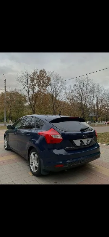 Ford focus iii 2014.1.6(105л. с) ❗️цена 560₽ -два владельца -птс оригинал - мотор после капиталки -коробка на отлично, без пинков. - мультируль - подогрев сидений - ухоженный салон отличная машина за свои деньги. любые проверки. +79185743475 юлия - фотография - 3