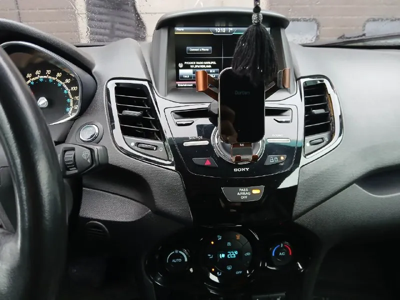 Ford fiesta 1.6 titanium (usa) цена: 720 000 город: мариуполь год выпуска: 2013 пробег: 188 000км двигатель: 1.6 топливо: бензин кпп: автомат собственник: да телефон: +79497089848 описание от продавца максимальная комплектация: кнопка старт-стоп, бесключевой доступ, кожаный салон, климат контроль, большая сенсорная мультимедиа, мультируль, гур, штатная многоцветная подсветка салона, подогрев зеркал, подогрев сидений и заднего стекла, 4 эл. стеклоподъемника, эксклюзивные диски r16, камера заднего вида, парктроники. делаю сразу скидку в 20к, нужно позаниматься (нет времени) по блоку тсм (периодически выдает ошибку), машина на ходу. - фотография - 3