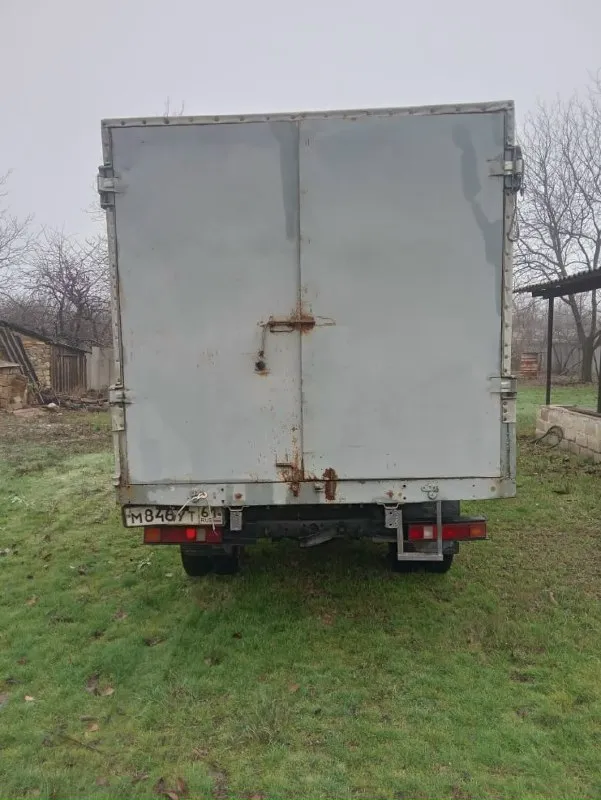 Продается газель 1997г двигатель 402 движок, коробка, мост без нареканий, сел поехал. я хозяин, любое оформление цена 290 тыс торг. горловка +7 949 642-97-66 +7 900 251 55 51 📞 звоните: +7(949)6429766 - фотография - 3