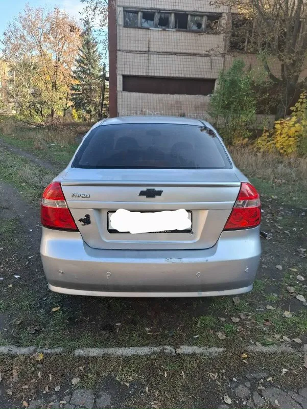 Продам chevrolet aveo ( chevrolet авео), 2007 год 1.4 на автомате (автомат не пинает). 239 тыс пробега. цена 520000 + хороший торг у капота. передние эл. стеклоподъёмники, кондиционер (рабочий), ходовая новая, парктроники, гур, подогрев заднего стекла, , второй комплект ковриков. сигнализация, два комплекта ключей два комплекта резины, переоформление без проблем +79494425695 елизавета 📞 звоните: +7(949)4425695 - фотография - 3