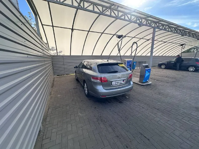 Toyota avensis 2011 2.2 дизель акпп двигатель d-сat 2,2 d пробег 262 тыс. км кoмфopтaбeльный авто с... - фотография