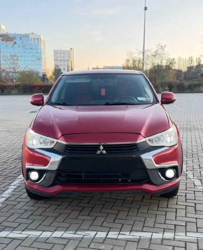 Mitsubishi outlander sport:2017г 2.0 автомат. полный привод: 135.000км 2 ключа 2 комплекта колёс хорошее состояние технически обслуженная осмотр: г. донецк возможен обмен на ваше авто с доплатой. 1.350.000 +79495098589 +79150131010 whatsapp, telegram: - фотография - 2