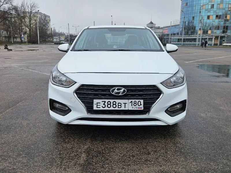 Hyundai solaris 2017г 1,6 бензин 6мкпп 118т км куплен новым в автосалоне в донецке в "автодон", там же и обслуживался. 1 хозяин с момента покупки. установлено гбо, вписано в птс. обслужен, без вложений. 1,1 млн руб 949 521 34 11 - фотография - 2
