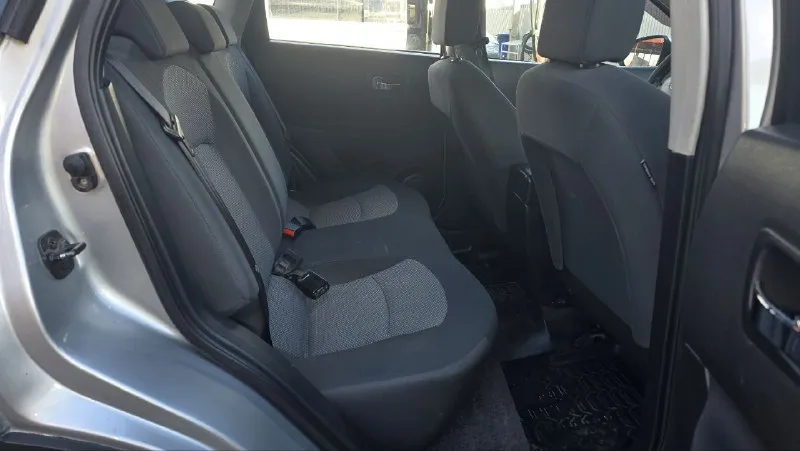 Продаю nissan qashqai 2013 года. без дтп. родной пробег 156000. стекла все заводские. мотор цепной 1,6 механика. птс оригинал. продажа с полным переоформлением в мрэо. осмотр г. донецк по договорённости. просьба перекупам не беспокоить. звонить по номеру телефона +79496167298 цена 940000 - фотография - 9