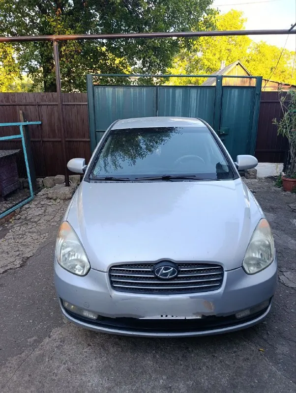 Продам hyundai accent 2007 года, мотор 1.4 газ/бензин, кпп механика 5 ступеней, пробег 205000 км. ко... - фотография