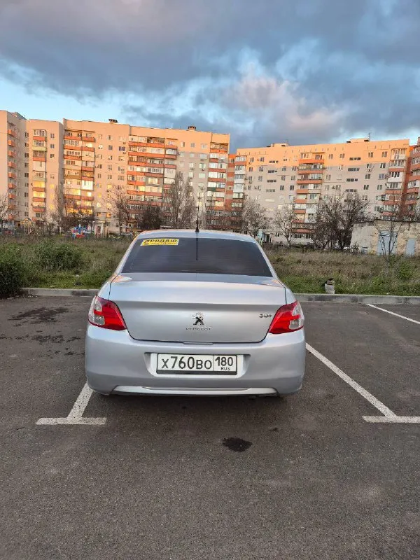 ✅продам peugeot 301 ✅2014г. ✅1.6 дизель, расход 5.5 л город, ✅кпп механика, без дтп, не гнилая ! ✅пробег 236.000 км родной ✅зимние шины, полная шумо-вибро изоляция, ✅свет ближний линзы биксенон, птф линзы биксенон ✅после большого то, замена сцепления оригинал и привода сцепления, сальники приводов и все жидкости! мультимедия дорогая с картплеем, навигацией, блютуз!! ✅переоформление в гаи!!! +79497309523 📲 tg: @irinapapush 📞 звоните: +7(949)7309523 - фотография - 5