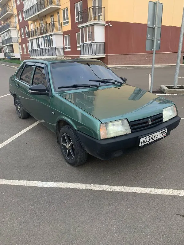 Продам ваз 21099 в хорошем состоянии, без гнили, дно в отличном состоянии, два хозяина, пробег 160000 прошита, едет бодро, вся в шумке, есть комплект зимней резины. переоформить без проблем газа нет цена 270 без музыки, с ней чуть дороже, также рассмотрю обмен варианты присылайте. торг по факту @danick20 - фотография - 3