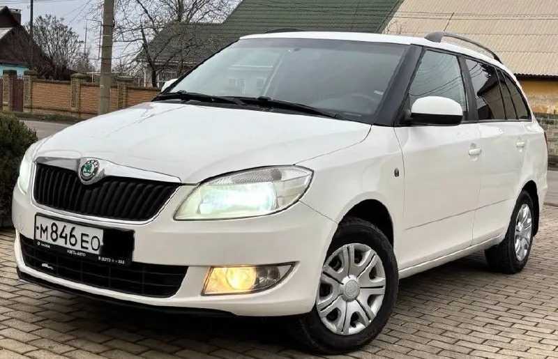 Продам или обменяю хороший семейный автомобиль! skoda fabia универсал, рестайлинг 2011г. в. пробег 2... - фотография