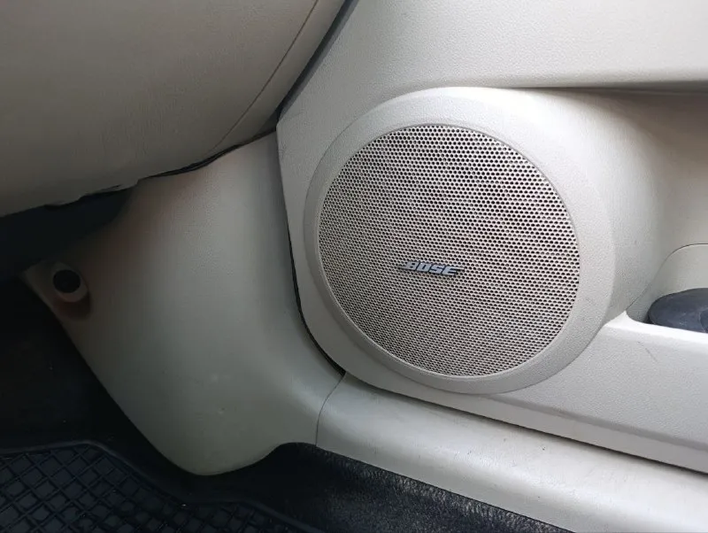 Продам mazda cx-7 2008г. 2.3 (бензин) 4 wd (европейской сборки). пробег: 250.000 6 ст. обычный японский автомат. я хозяин по тп 180 регион. максимальная комплектация: без ключ доступ, кожа, люк, климат контроль, парктроник, подогрев сидений, полный электро пакет, датчик света и дождя, новая дорогая оптика, новая летняя резина, заменён новый комплект грм, новый компрессор кондиционера и многое другое. денег на машину не жалел, машина ухожена. двигатель работает отлично, коробка не пинает, не толкает, не дёргает. по кузову всё нормально. цена:1300 000 торг донецк все вопросы по телефону 7949-397-70-50 📲 tg: екатерина болли 📞 звоните: +7(949)3977050 - фотография - 4