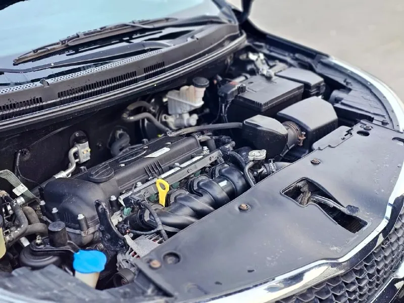 Продам kia rio 3 рестайлинг 2015г 1 хозяин пробег 160т. двигатель 1,6 кпп-6 ступенчатый авто в отличном состоянии без каких либо вложений!в родном окрасе! комплектации:подогрев (сидений, лобового, подогрев руля)стекло подъемники с доводчиками, мульти руль, кондиционер, заводская музыка, сигнализация с автозапуском!установлены передние тормозной диски перфорированный pro-line premium автомобиль полностью обслужен двигатель коробка работает на 5+ ходовая часть вся обслужена!!!литые новые диски r16 с резиной! два комплекта резины и дисков! два ключа! г. алчевск цена 940.000₽ торг/обмен все вопросы по тел!! +7(959)107-43-07 +7(959)262-43-42 telegram whatsapp 📞 звоните: +7(959)1074307 - фотография - 10