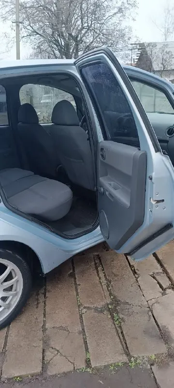 Продажа mitsubishi colt 1.3, 2006год, коробка механика, кондиционер, подогрев сидений. салон чистый, не курили, автомобиль едет резво и без всяких проблем, не когда не подводил, заводиться отлично, масло двигатель не кушает от замены до замены, есть косяки по кузову, ну как бы машина и не новая. полностью обслужен. замена масла 283661п. в сентябре, пыльники шруса, (наружный, внутренний). задние амортизаторы. любые проверки. осмотр в шахтёрске. цена - 500 тыс. руб +79490933205 📲 tg: @liana0585 📞 звоните: +7(949)0933205 - фотография - 6