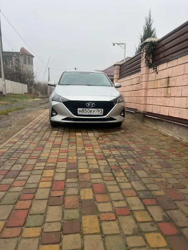 Продаю hyundai solaris (хюндай солярис), 2021 г. в.. пробег 97000 км, один владелец. ничего делать н... - фотография