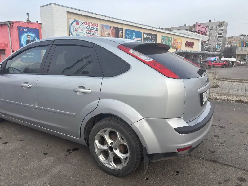 В продаже «ford focus 2» 2006 года выпуска машина простая, понятная и честная — без сюрпризов. каждый день ездит, не подводит, заводится без проблем в любую погоду. все работает как часы, салон аккуратный, без лишних запахов. обслуживалась вовремя, на машине не экономили. документы в порядке, без ограничений. цена: 490т детальная информация по телефону 📲 +79495338681 - фотография - 4