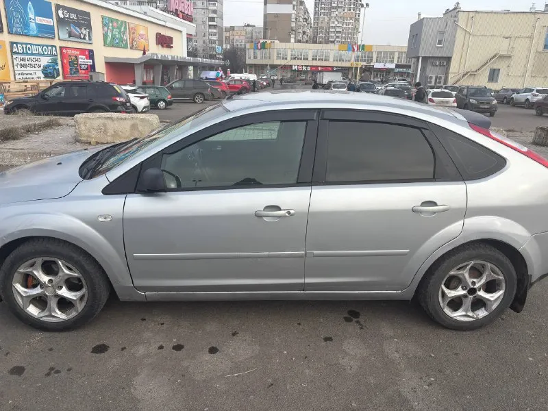 В продаже «ford focus 2» 2006 года выпуска машина простая, понятная и честная — без сюрпризов. каждый день ездит, не подводит, заводится без проблем в любую погоду. все работает как часы, салон аккуратный, без лишних запахов. обслуживалась вовремя, на машине не экономили. документы в порядке, без ограничений. цена: 490т детальная информация по телефону 📲 +79495338681 - фотография - 9