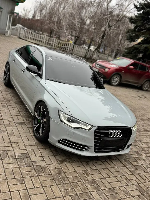🔥продам audi a6 c7 2011г🔥 •3 л бензин •400 л. с. •226к пробег •quattro •пленка nardo grey •диски от rs r19 •резина pirelli •хорошая комплектация прошла большое то 1.650.000р +разумный торг реальному покупателю по телефону не торгуюсь, приезжайте и смотрите макеевка +79495729783 елизавета - фотография - 4