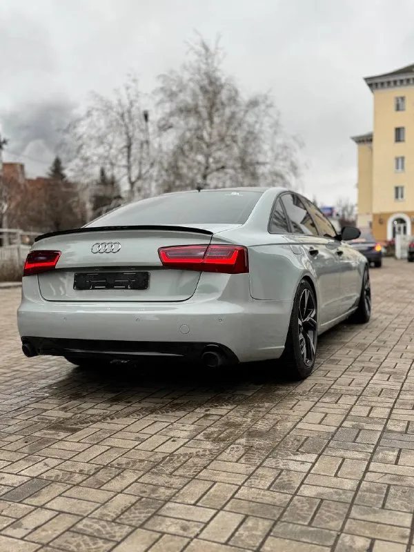 🔥продам audi a6 c7 2011г🔥 •3 л бензин •400 л. с. •226к пробег •quattro •пленка nardo grey •диски от rs r19 •резина pirelli •хорошая комплектация прошла большое то 1.650.000р +разумный торг реальному покупателю по телефону не торгуюсь, приезжайте и смотрите макеевка +79495729783 елизавета - фотография - 6