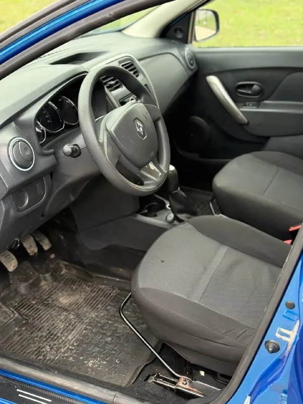 🇫🇷 renault logan 💰цена: 660 000р 🏢город: мариуполь 📅год выпуска: 2015 🧾пробег: 176 305км. ⚙️двигатель: 1.6 ⛽топливо: бензин ⚙️кпп: механика 📞 телефон: +7-949-727-41-51 +7-949-551-91-52 +7-989-263-55-56 💾 описание: - фотография - 9