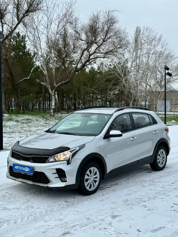 🔘 Kia rio x line
💰Цена: 1 250 000р
🏢Город: мариуполь
📅Год выпуска: 2021
🗒️Пробег: 198 047км.
⚙️Двигатель: 1.6
⛽Топливо: бензин
⚙️Кпп: автомат
📞 Телефон:
+7-949-727-41-51
+7-949-551-91-52
+7-989-263-55-56
💾 Описание:
Kia rio iv поколения в кузове универсал будет идеальным городским автомобилем на каждый день. Надёжный корейский двигатель g4 в паре с классическим автоматом порадует надёжностью, динамикой и маленьким расходом топлива.
☑️ Один владелец
☑️ Родная краска 💯%
☑️ Классический автомат
☑️ Подтвержденный пробег
☑️ Отличная зимняя резина
Хорошая комплектация:
- Кожаный мультируль
- Центральный замок
- Электропакет
- Кондиционер
- Птф
🏦 Возможна продажа в кредит по двум документам.
Улица шевченко 269 - фотография - 1