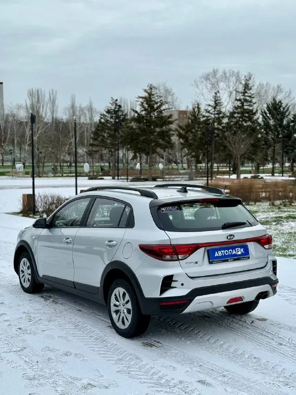 🔘 Kia rio x line
💰Цена: 1 250 000р
🏢Город: мариуполь
📅Год выпуска: 2021
🗒️Пробег: 198 047км.
⚙️Двигатель: 1.6
⛽Топливо: бензин
⚙️Кпп: автомат
📞 Телефон:
+7-949-727-41-51
+7-949-551-91-52
+7-989-263-55-56
💾 Описание:
Kia rio iv поколения в кузове универсал будет идеальным городским автомобилем на каждый день. Надёжный корейский двигатель g4 в паре с классическим автоматом порадует надёжностью, динамикой и маленьким расходом топлива.
☑️ Один владелец
☑️ Родная краска 💯%
☑️ Классический автомат
☑️ Подтвержденный пробег
☑️ Отличная зимняя резина
Хорошая комплектация:
- Кожаный мультируль
- Центральный замок
- Электропакет
- Кондиционер
- Птф
🏦 Возможна продажа в кредит по двум документам.
Улица шевченко 269 - фотография - 4