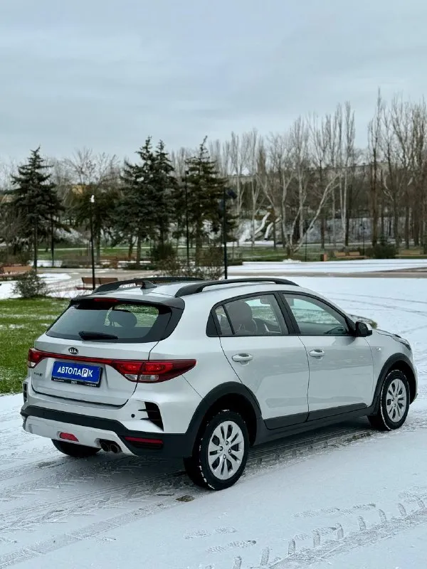 🔘 Kia rio x line
💰Цена: 1 250 000р
🏢Город: мариуполь
📅Год выпуска: 2021
🗒️Пробег: 198 047км.
⚙️Двигатель: 1.6
⛽Топливо: бензин
⚙️Кпп: автомат
📞 Телефон:
+7-949-727-41-51
+7-949-551-91-52
+7-989-263-55-56
💾 Описание:
Kia rio iv поколения в кузове универсал будет идеальным городским автомобилем на каждый день. Надёжный корейский двигатель g4 в паре с классическим автоматом порадует надёжностью, динамикой и маленьким расходом топлива.
☑️ Один владелец
☑️ Родная краска 💯%
☑️ Классический автомат
☑️ Подтвержденный пробег
☑️ Отличная зимняя резина
Хорошая комплектация:
- Кожаный мультируль
- Центральный замок
- Электропакет
- Кондиционер
- Птф
🏦 Возможна продажа в кредит по двум документам.
Улица шевченко 269 - фотография - 6