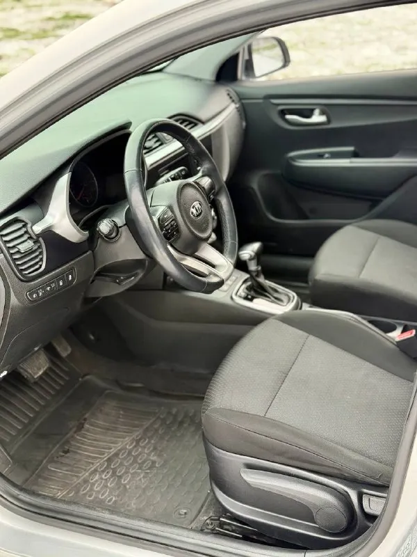 🔘 Kia rio x line
💰Цена: 1 250 000р
🏢Город: мариуполь
📅Год выпуска: 2021
🗒️Пробег: 198 047км.
⚙️Двигатель: 1.6
⛽Топливо: бензин
⚙️Кпп: автомат
📞 Телефон:
+7-949-727-41-51
+7-949-551-91-52
+7-989-263-55-56
💾 Описание:
Kia rio iv поколения в кузове универсал будет идеальным городским автомобилем на каждый день. Надёжный корейский двигатель g4 в паре с классическим автоматом порадует надёжностью, динамикой и маленьким расходом топлива.
☑️ Один владелец
☑️ Родная краска 💯%
☑️ Классический автомат
☑️ Подтвержденный пробег
☑️ Отличная зимняя резина
Хорошая комплектация:
- Кожаный мультируль
- Центральный замок
- Электропакет
- Кондиционер
- Птф
🏦 Возможна продажа в кредит по двум документам.
Улица шевченко 269 - фотография - 8