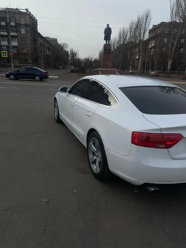 Продам audi а5 рестайлинг я хозяин, владею больше года 2.0 qauttro, stage 2 - 300+лс, гибрид турбина двигатель в отличном состоянии (без задир ) коробка переключает мягко, турбина также в отличном состоянии тормоза от audi s5 черный потолок в машине все работает, все светится, езжу каждый день на все остальные вопросы отвечу по телефону или в смс алчевск цена : 1,8 +79591779005 📞 звоните: +7(959)1779005 - фотография - 4