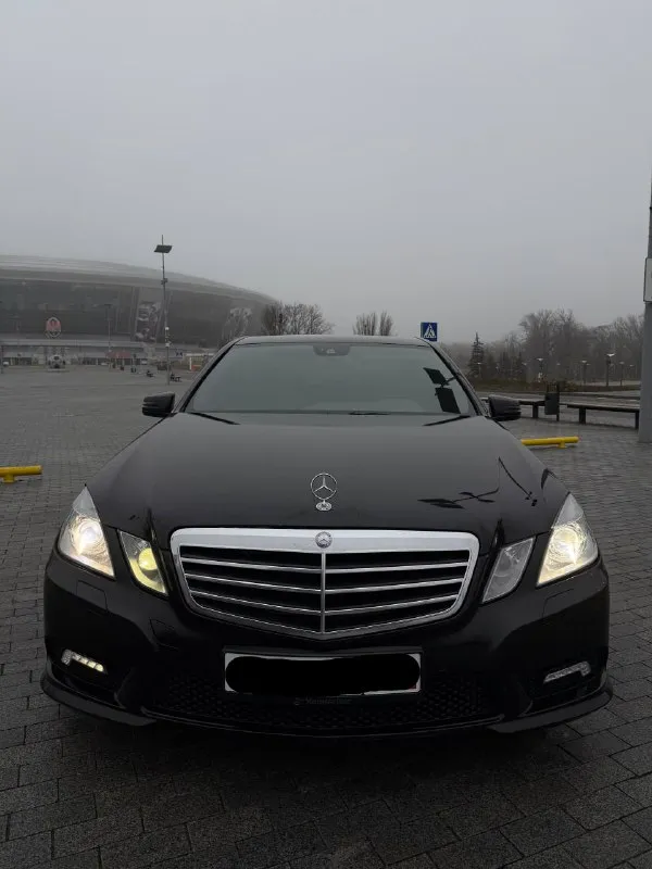 Mercedes e-класс год: 2011г. двигатель: 1.8л ат пробег: 191.000 км цена: 1 265 000р тел: +79497980822 по всем вопросом звоните !!! 📲 tg: @doncar_max 📞 звоните: +7(949)7980822 - фотография - 2