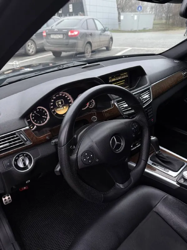 Mercedes e-класс год: 2011г. двигатель: 1.8л ат пробег: 191.000 км цена: 1 265 000р тел: +79497980822 по всем вопросом звоните !!! 📲 tg: @doncar_max 📞 звоните: +7(949)7980822 - фотография - 9