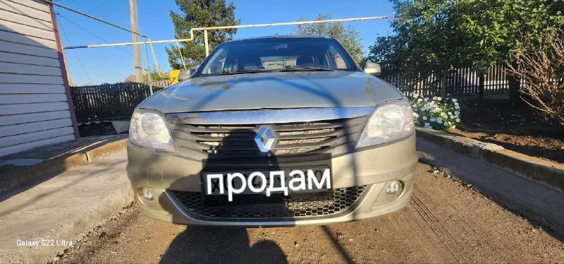 Продам renault logan 2012 года,1.6,кпп автомат, состояние очень хорошее хорошее, все работает, сел п... - фотография