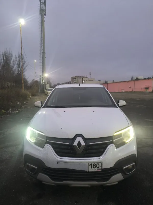 Продам рено логан степвей 2019 г. в. , машина в хорошем состоянии, акпп ( 4-х ступенчатый автомат, масло поменяно на 210тыс. км. ), двигатель после ремонта (август 2025), кондиционер, передние электростеклоподъемники, гур, подогрев передних сидений, птф, abs, система стабилизации, мультируль, магнитола с bluetooth, установлены зимние шины, цена 780 тыс. ₽ торг, тел. +79497038359 - фотография - 5