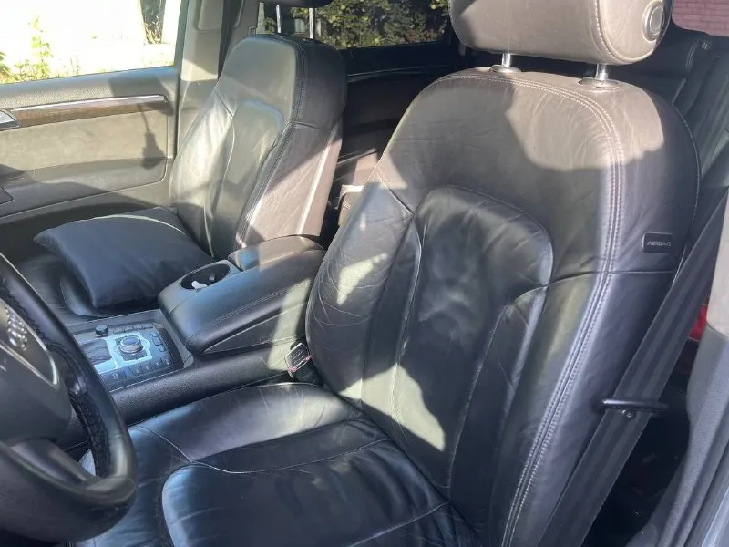 Audi q7 2007 года. 4.2 бензин. акпп автомат. продаётся в связи с жизненными обстоятельствами. стоит 4 месяца до этого была на полном боевом ходу и обслуживалась вовремя. салон кожа в идеальном состоянии. пробег 219 тыс. комплект летней резины. на просмотр не езжу. осмотр г. макеевка, горняцкий район. цена: 1.100.000 торг. +79495850996 📞 звоните: +7(949)5850996 - фотография - 8