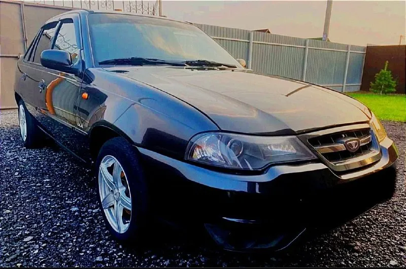 Авто только в аренду с правом выкупа! на неделю-две простой аренды нет! продажа авто в рассрочку! выгодно! 💥🌟💥🌟💥🌟💥🌟💥🌟💥🌟💥🌟 daewoo-lanos-1.5//8-ми клапанник led-линзы в фарах, 2-din магнитола. состояние-супер! под капотом на стаканах и лонжеронах нет гнили и ржавчины. низ дверей, колёсные арки, багажник, пороги и днище также без гнили и ржавчины! поменяно масло, антифриз, колодки и все расходники. произведена качественная антикорозийная обработка кузова. авто полностью обслужено и подготовлено к работе. самое надёжное и самое недорогое в эксплуатации авто! цена аренды с выкупом=1200.руб. /сутки (платёж входит в общую сумму выкупа!!) никаких других расходов и платежей нет и не будет! обязательная предоплата аренды авансом-вперёд за месяц! официальный договор продажи в рассрочку. прописка в паспорте-днр. от 25-ти лет. также есть надёжное авто- daewoo nexia-2(рестайлинговая). днр-донецк: +7(949)553-21-96. telegram: @avto_donbass01 📞 звоните: +7(949)5532196 - фотография - 10