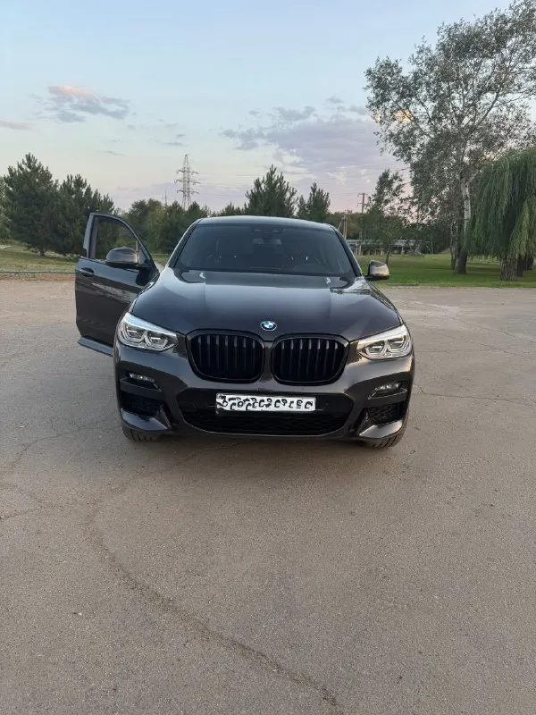 Bmw x4 2019 г 2 л дизель, 190 лс, постоянный полный привод, сборка германия, один собственник, самая полная комплектация, вэбасто подогрев салона и двигатель дистанционно, м-пакет, зимний пакет, всеобразные подогревы, проекция, 19 колеса, все в заводском исполнении, без подкрасов и тому подобное, т +79494230535 - фотография - 4